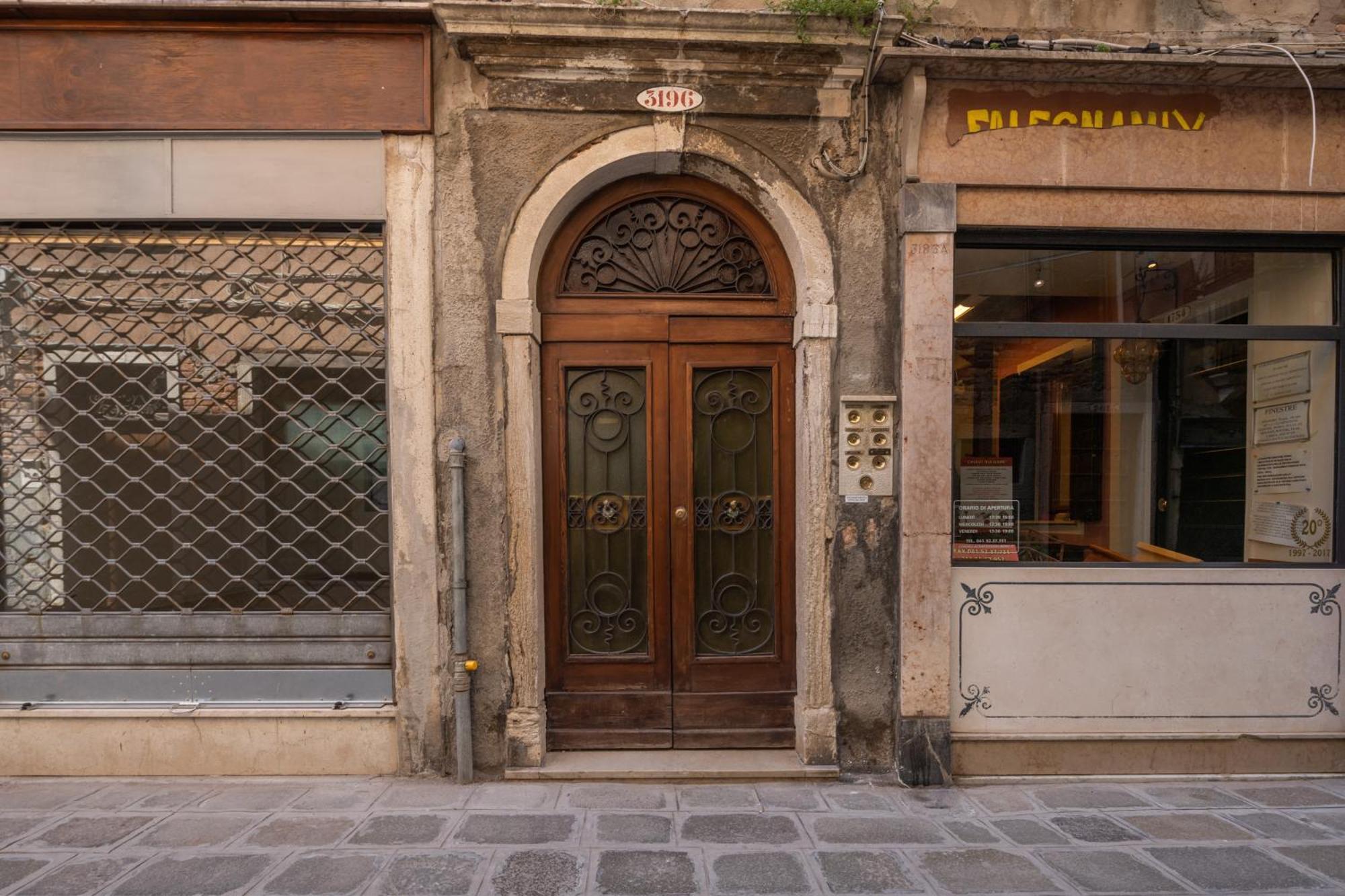 Castello Apartment With Garden R&R Venecia Exterior foto