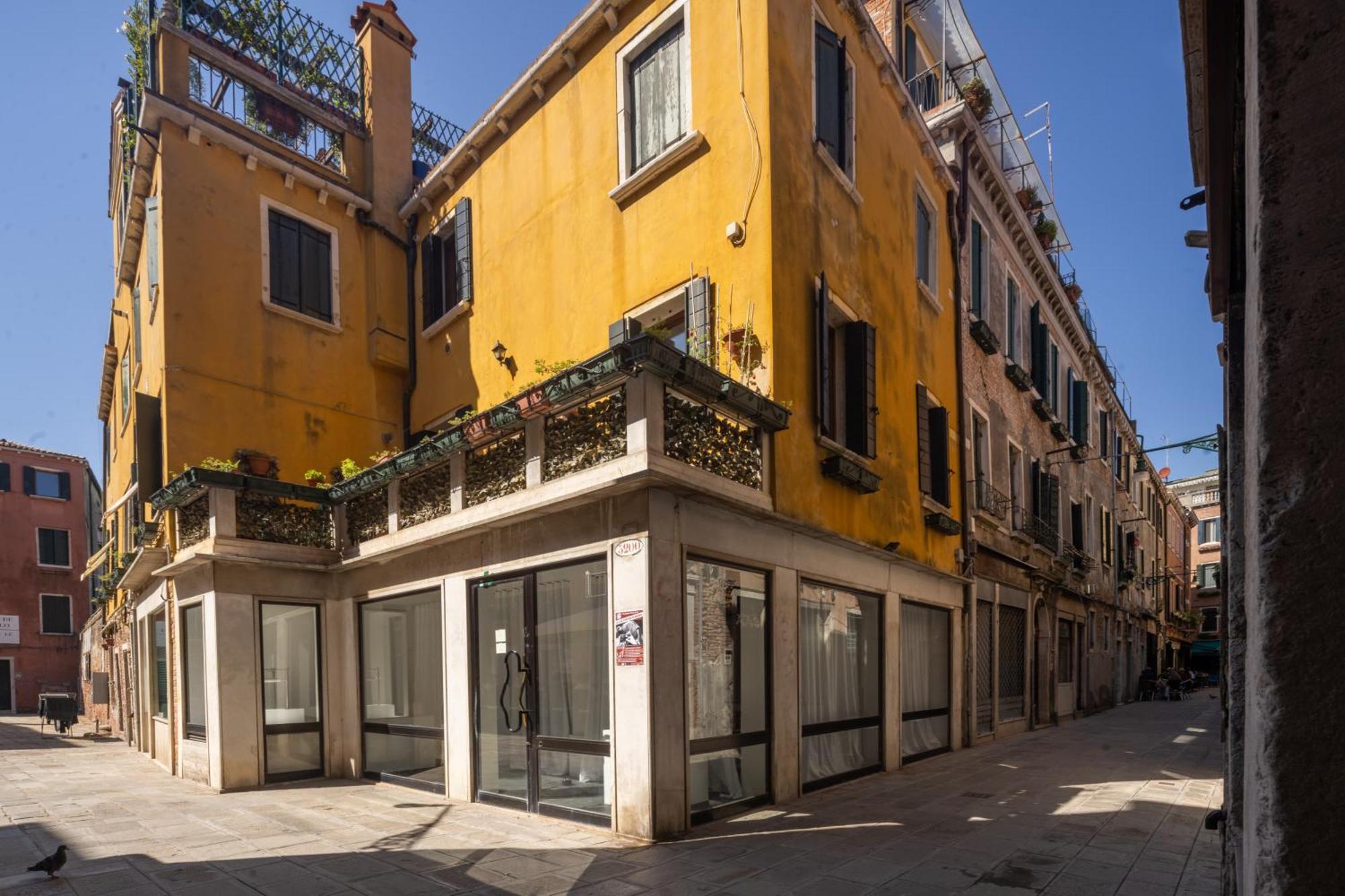 Castello Apartment With Garden R&R Venecia Exterior foto